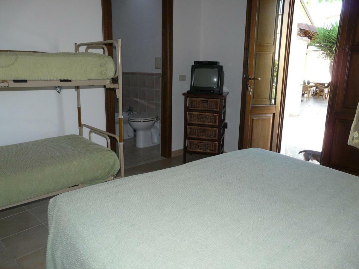 B&B Nurachi Ngoại thất bức ảnh